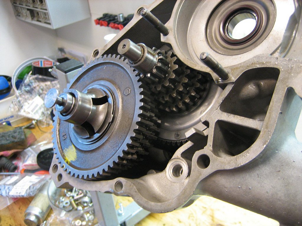Vespresso-P200-85-Motorblok-Opbouw-048.jpg