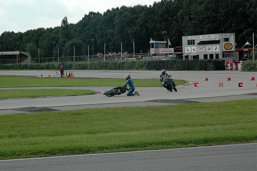 DSC-1668a.jpg